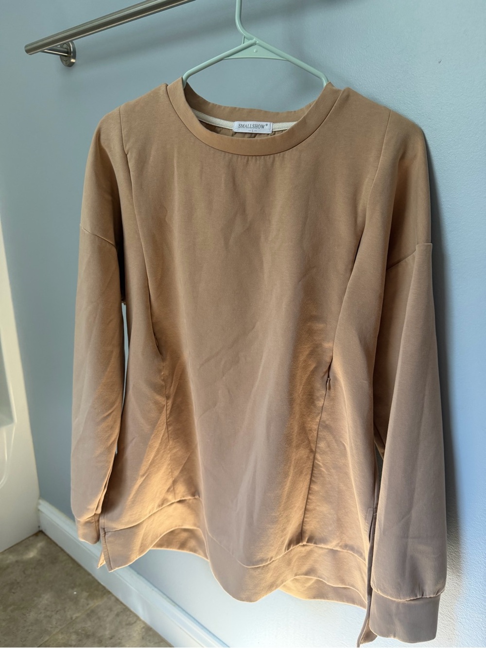 Smallshow Women's Nursing Friendly Crewneck Sweater